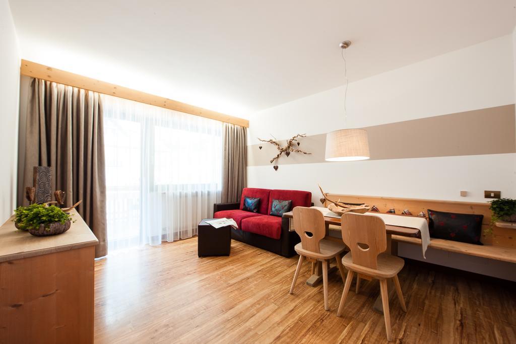 Siegi - Aparthotel & Retreat 파르치네스 외부 사진