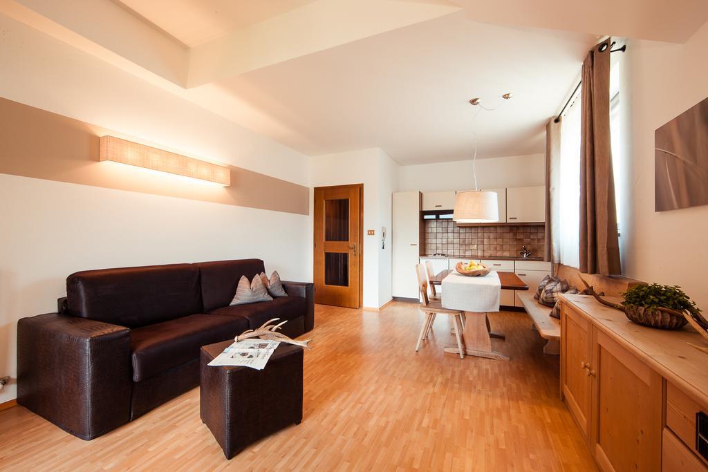 Siegi - Aparthotel & Retreat 파르치네스 외부 사진